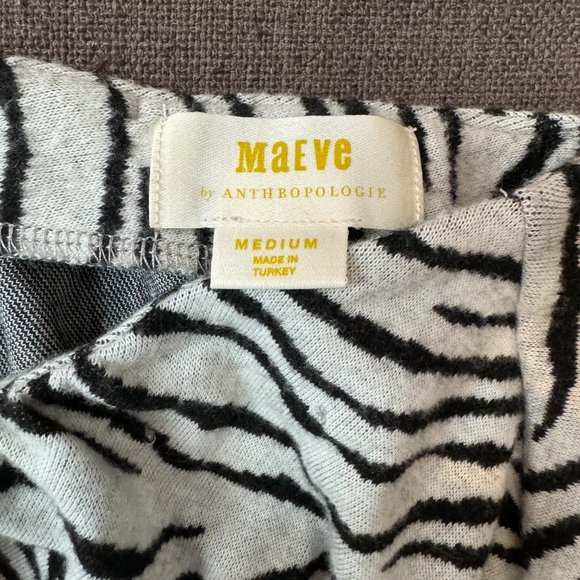 Maeve Taylor zebra striped pull over - Picture 3 of 5